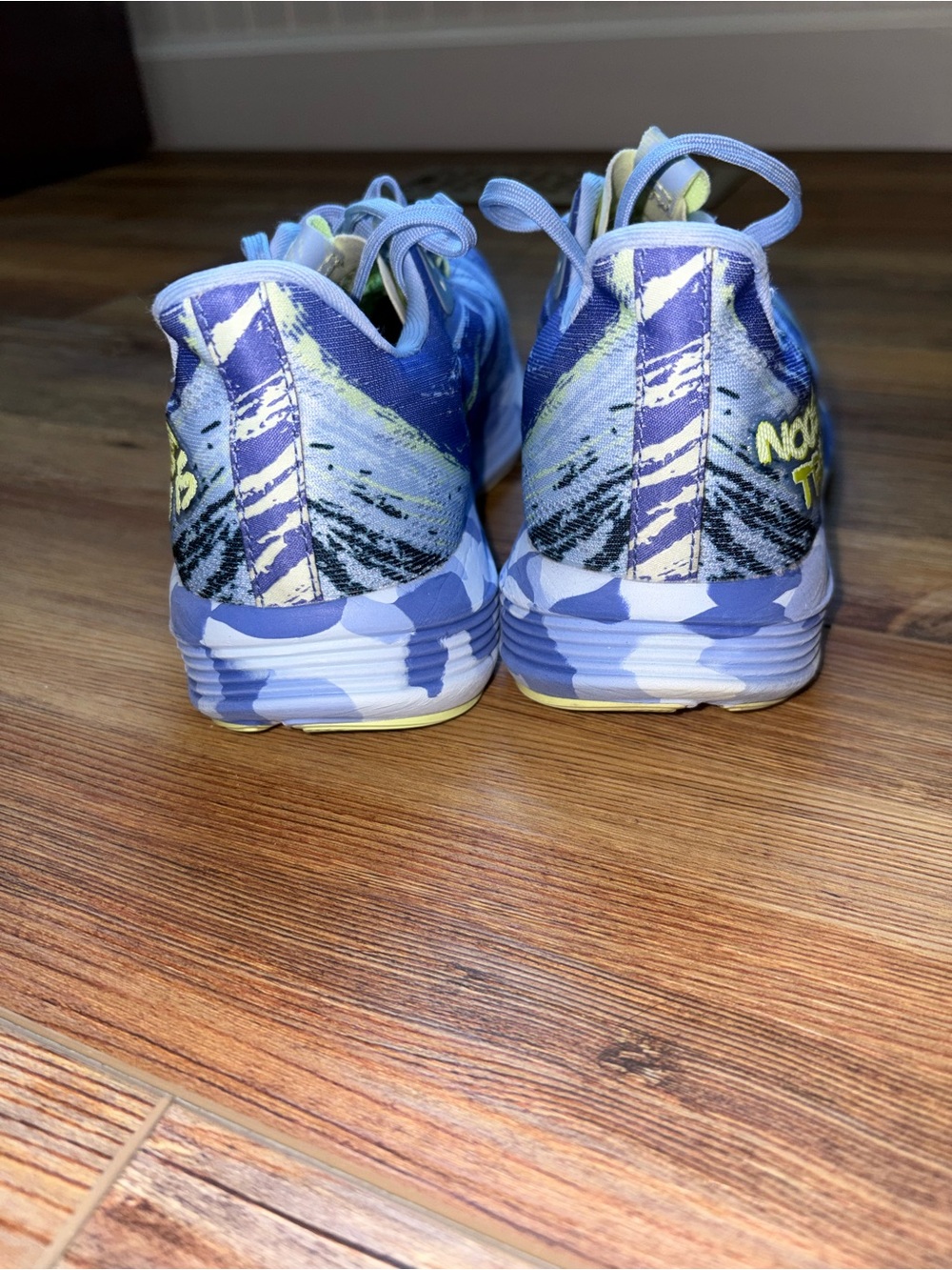 Asics Noosa Tri 15 Running Shoes Blue and Yellow Womens - Picture 4 of 7